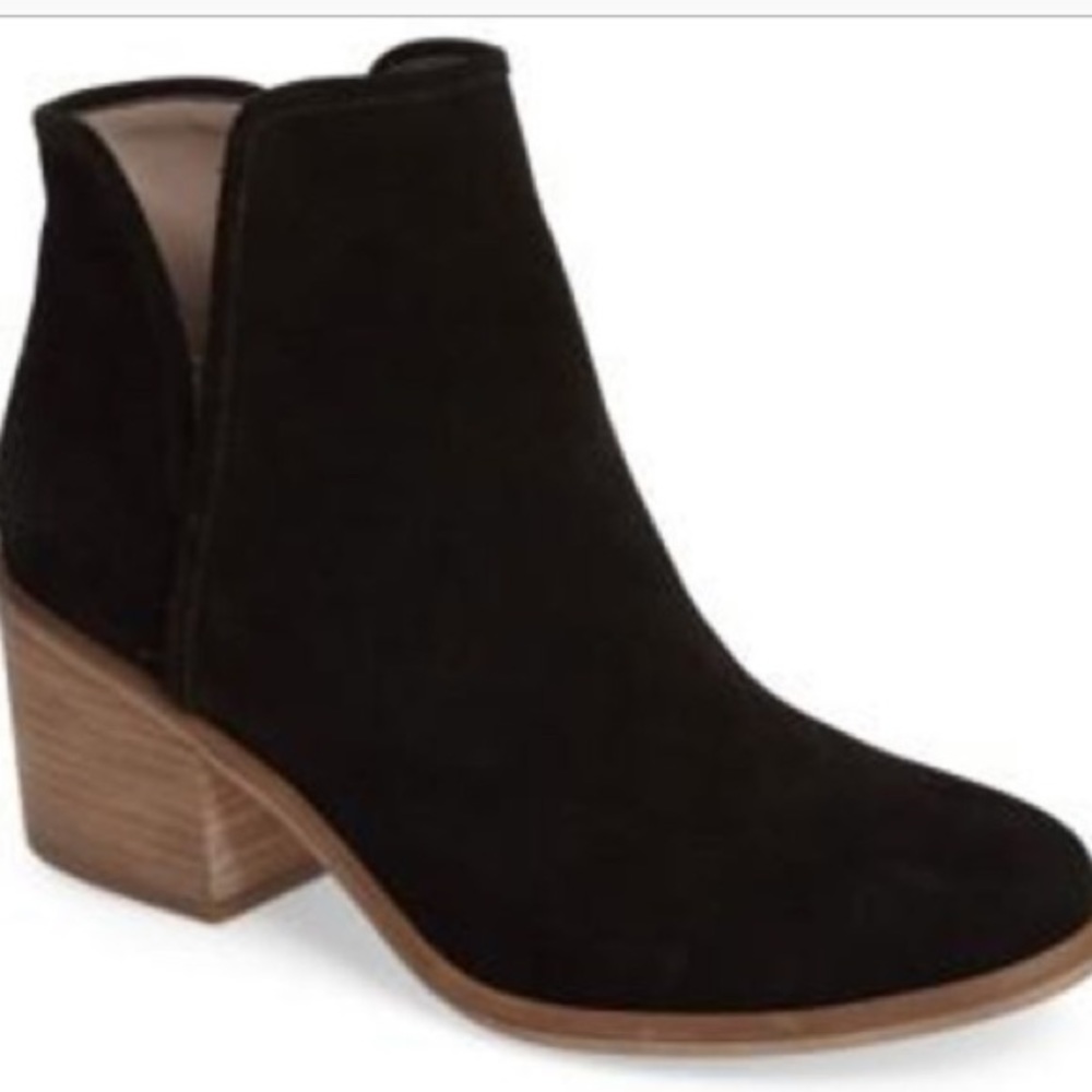 Black Hinge Suede Booties Size 7.5